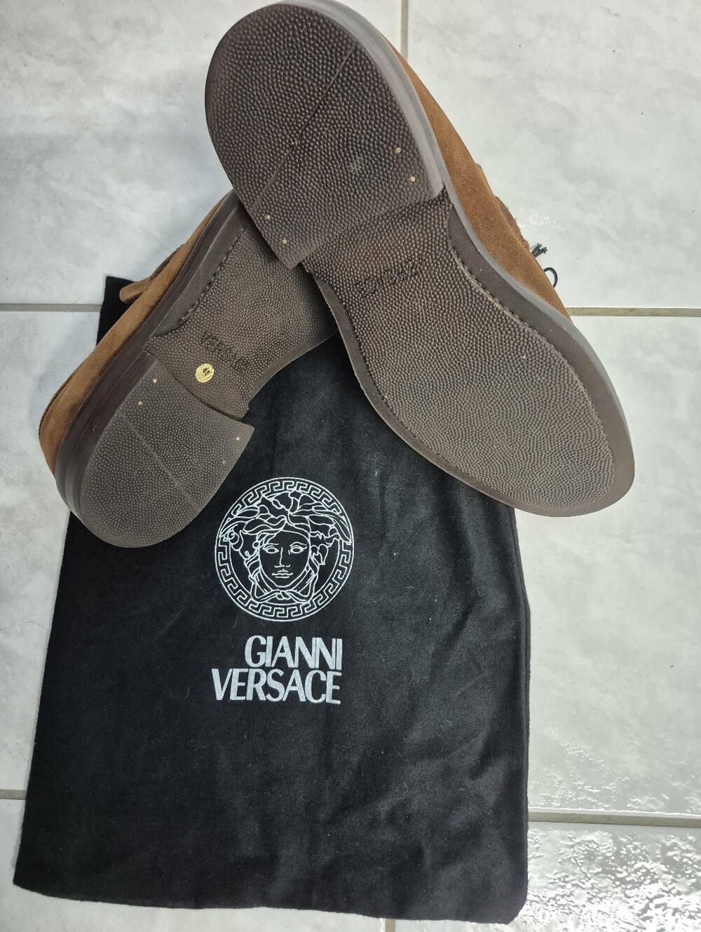 ARCHIVAL VINTAGE GIANNI VERSACE BROWN SUEDE MEDUSA LOAFERS - Picture 8 of 9